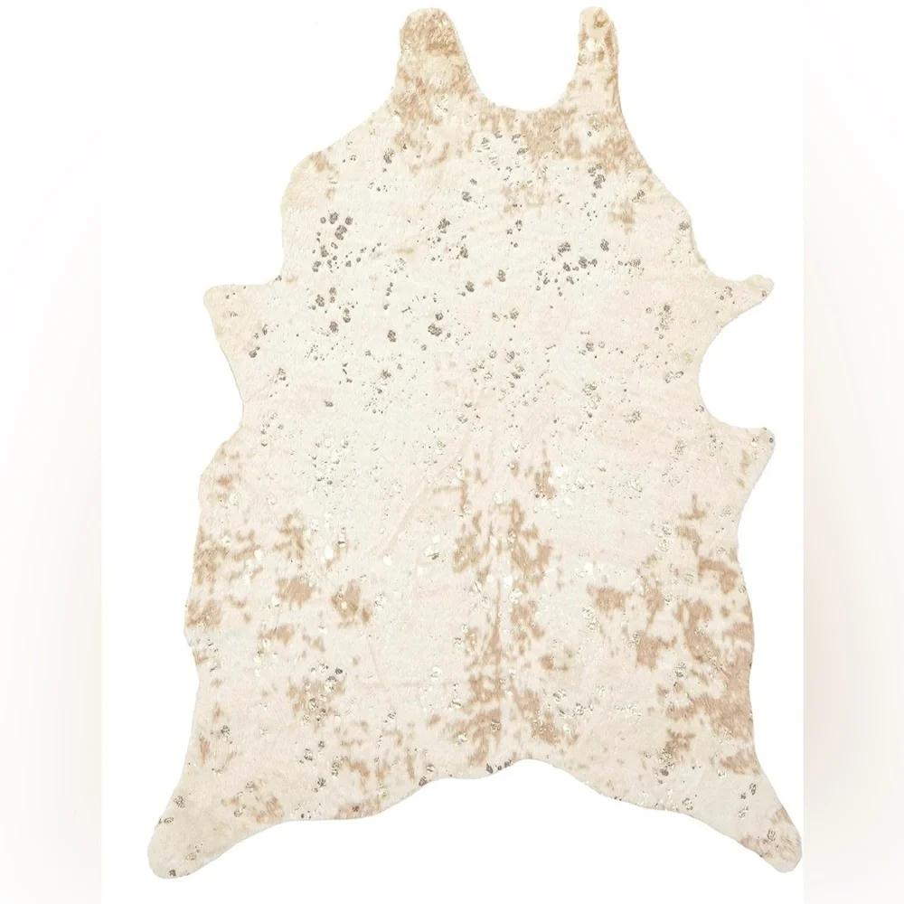 NEW West Elm Faux Cowhide Fur Extra Large White Area Rug Boho Floor - 4’ x 5’